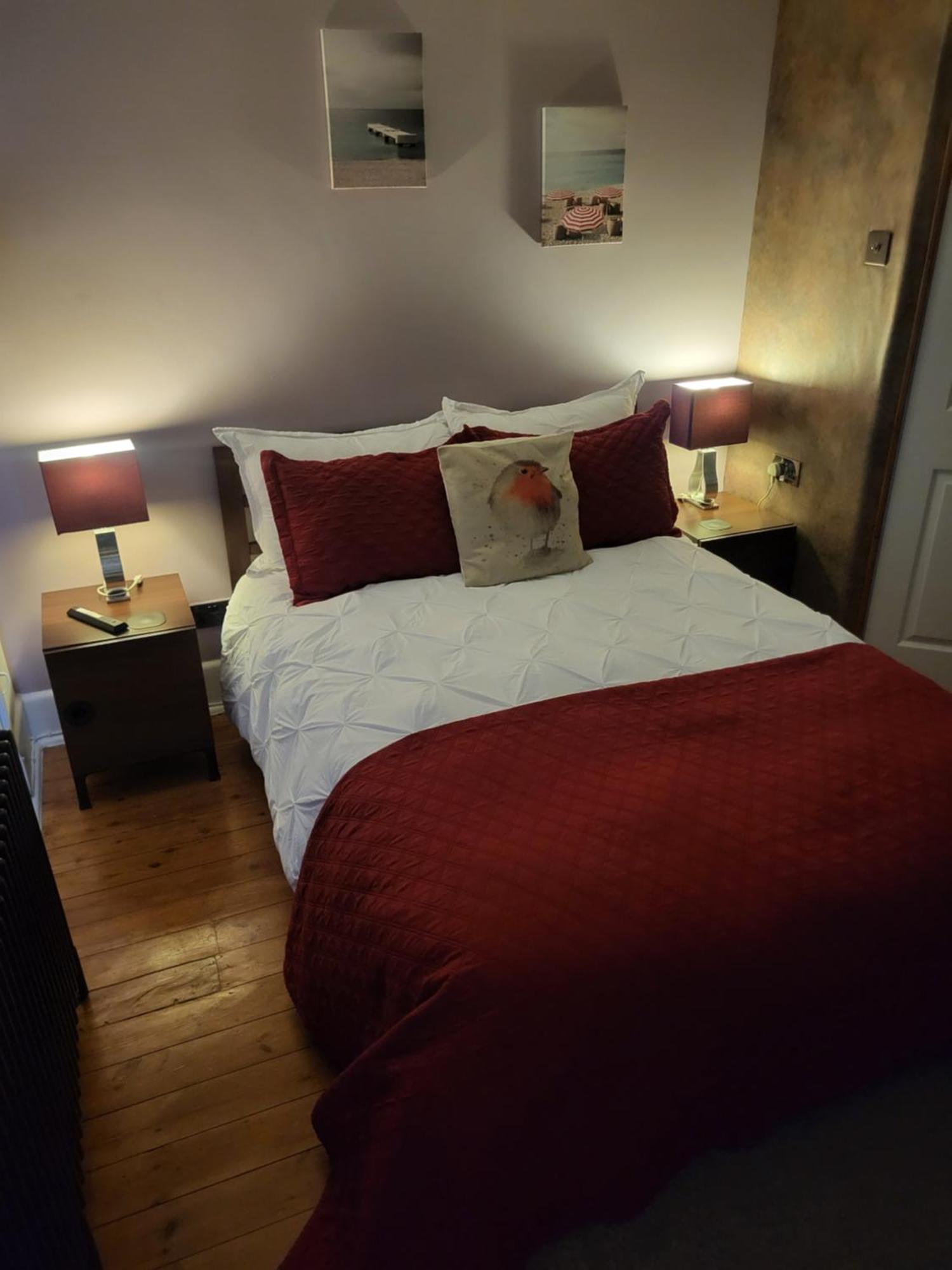 Little Robin Gate - Free Parking - - 10 Min Walk To Train Station Gasthof