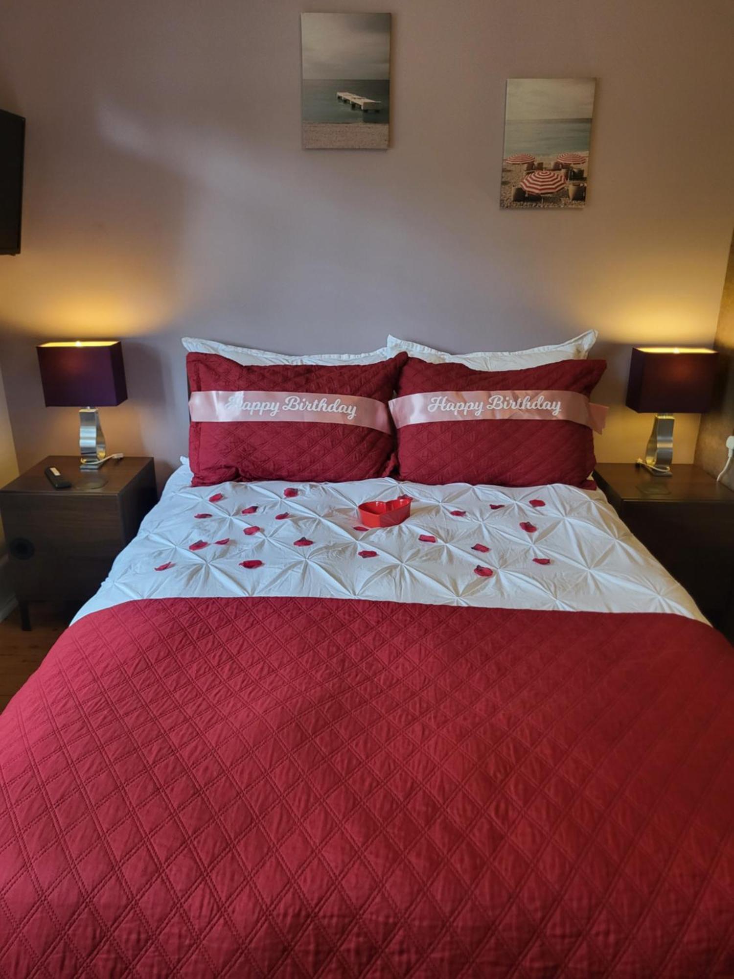 Little Robin Gate - Free Parking - - 10 Min Walk To Train Station Bornemouth