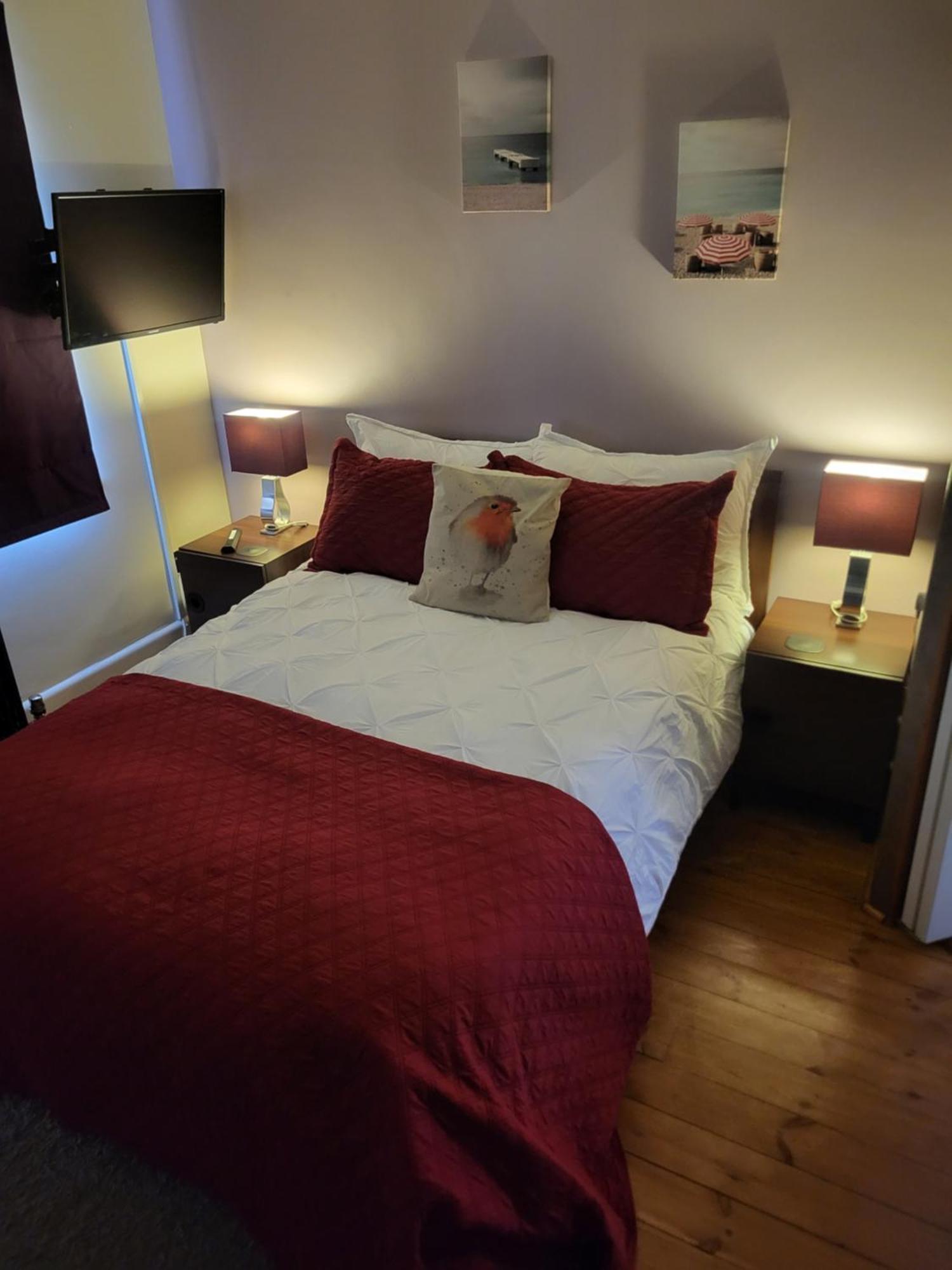 Little Robin Gate - Free Parking - - 10 Min Walk To Train Station * Bornemouth