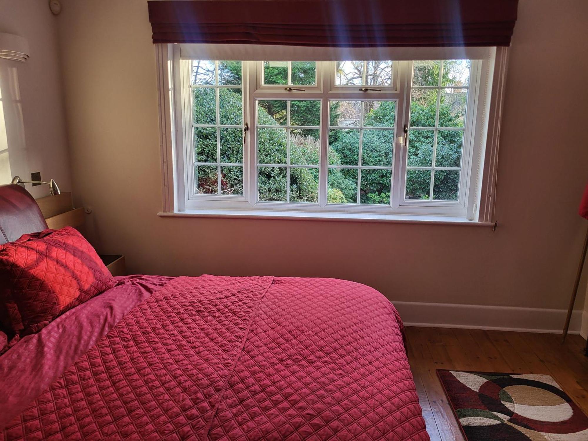 Little Robin Gate - Free Parking - - 10 Min Walk To Train Station Maison d'hôtes Bornemouth
