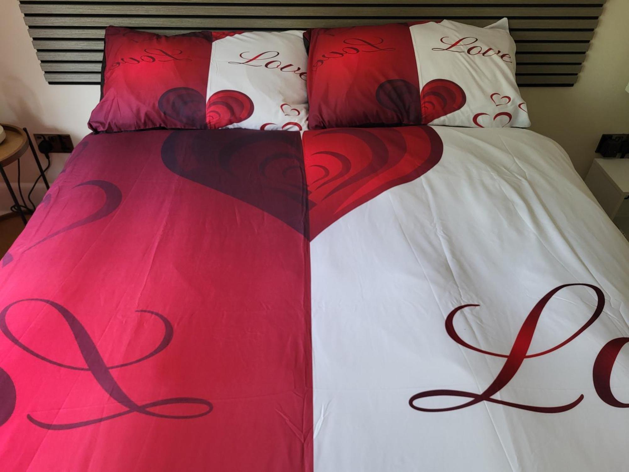 Little Robin Gate - Free Parking - - 10 Min Walk To Train Station Guest house